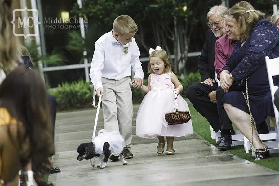 Grande Lawn-Ceremony-Flower Girl+Ring Bearer-Middle Child credit-Lo-min