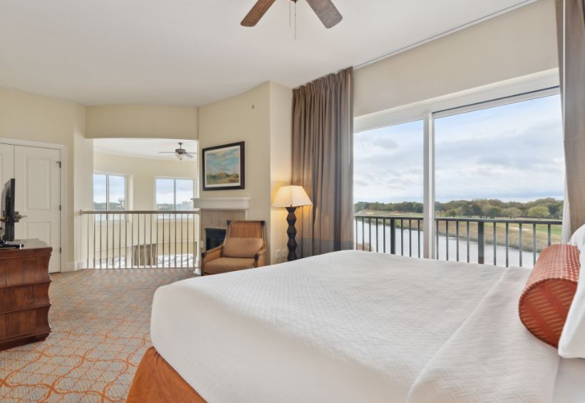 Experience Luxury: The Best 4 Bedroom Suites in Myrtle Beach, SC