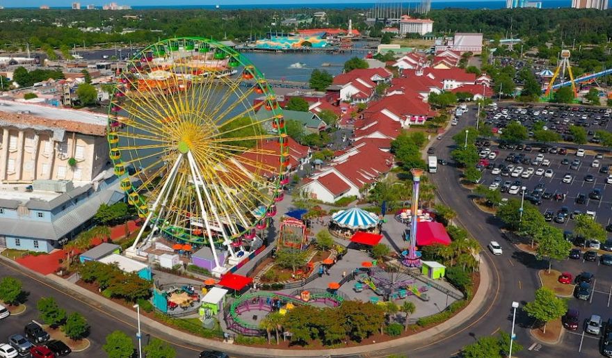 Aerial view of the Pavilion Park with different fun and extreme rides