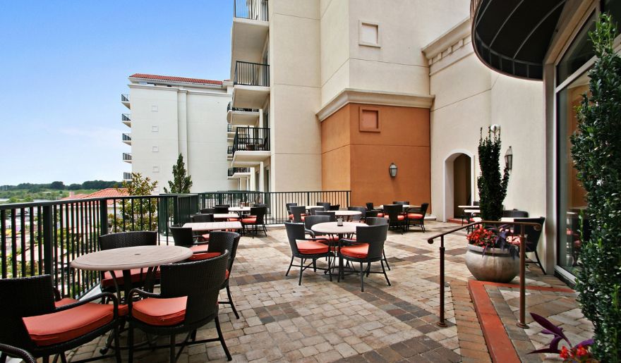 Charming outdoor dining area at Marina Inn, ideal for a relaxing meal during a Myrtle Beach romantic getaway