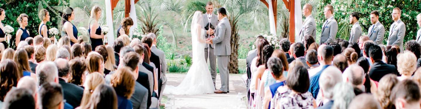 Elegant outdoor wedding ceremony at Marina Inn Grande Dunes in Myrtle Beach