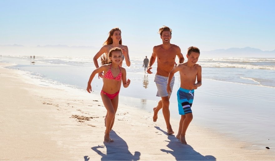 Family enjoying Myrtle Beach near Myrtle Beach Water Parks
