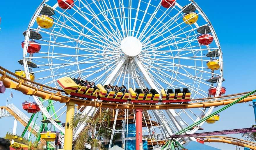 Myrtle Beach amusement park Ferris wheel and family attractions